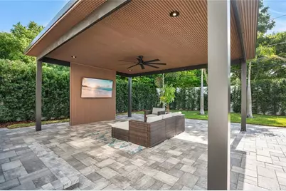 1305 Belmont Drive, Orlando, FL 32806 - Photo 4
