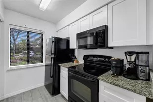 202 Riverbend Dr, Altamonte Springs, FL 32714 - Photo 10