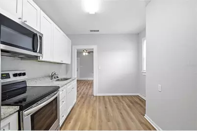 3745 S 16th Avenue S, Saint Petersburg, FL 33711 - Photo 16