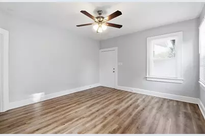 3745 S 16th Avenue S, Saint Petersburg, FL 33711 - Photo 34