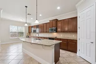 9447 Prince Harry Dr, Orlando, FL 32836 - Photo 8