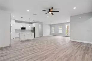 2043 Watersedge Dr, Deltona, FL 32738 - Photo 4