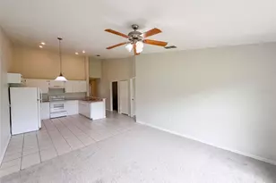 37209 Grassy Hill Ln, Dade City, FL 33525 - Photo 8