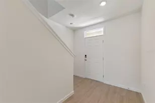 1367 Grand Flora Ln, Sanford, FL 32773 - Photo 2