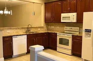 2850 Polvadero Ln, Orlando, FL 32835 - Photo 16