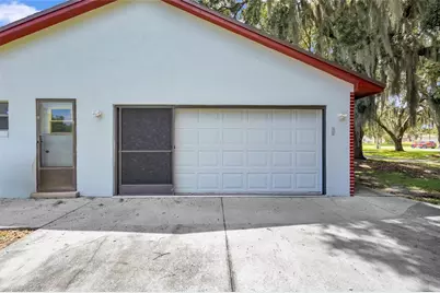 2805 Lake Tohopekaliga Boulevard, Kissimmee, FL 34746 - Photo 18