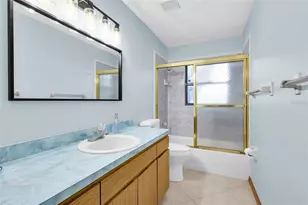 2805 Lake Tohopekaliga Blvd, Kissimmee, FL 34746 - Photo 16