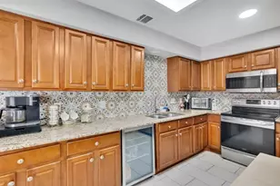 701 Ashley Ln, Orlando, FL 32825 - Photo 10