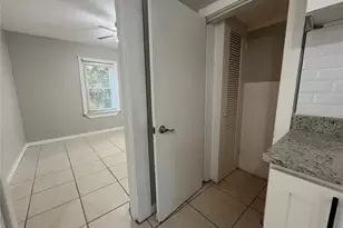 127 1/2 W Palmetto Ave, Deland, FL 32720 - Photo 8