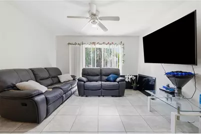 5219 Via Hacienda Circle #B111, Orlando, FL 32839 - Photo 4