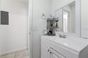 5219 Via Hacienda Cir, Orlando, FL 32839 - Photo 14