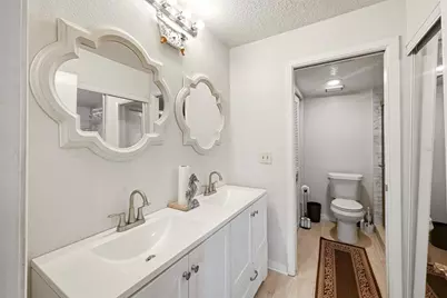 5195 Vineland Road #B102, Orlando, FL 32811 - Photo 22