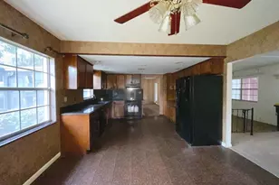 603 W Ocala St, Umatilla, FL 32784 - Photo 2