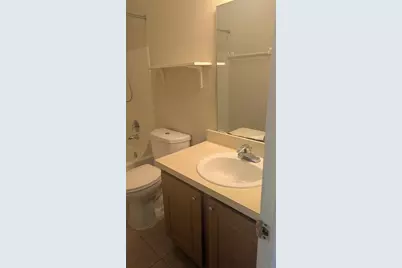 4113 S Semoran Boulevard #11, Orlando, FL 32822 - Photo 2