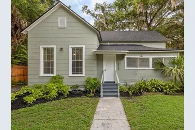 829 NE 3rd Street, Ocala, FL 34470 - Photo 1