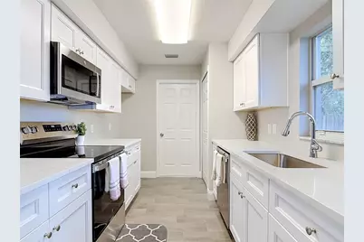 1472 4th Street, Orange City, FL 32763 - Photo 12