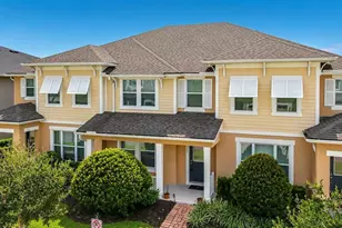 2437 Varenna Loop, Kissimmee, FL 34741 - Photo 2