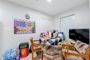 2002 Rockwell Rd, Orlando, FL 32808 - Photo 22
