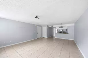 2723 N Poinciana Blvd, Kissimmee, FL 34746 - Photo 4