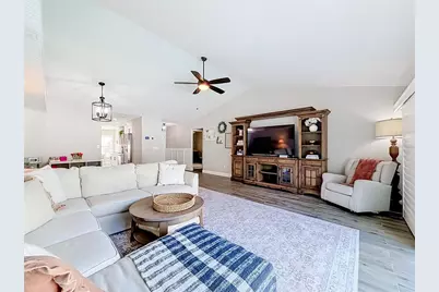 1063 Beckstrom Drive, Oviedo, FL 32765 - Photo 8