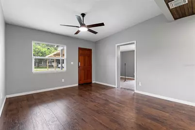 460 E 3rd Street, Chuluota, FL 32766 - Photo 4