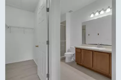 4210 Windsor Lake Circle, Sanford, FL 32773 - Photo 10