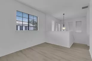 4210 Windsor Lake Cir, Sanford, FL 32773 - Photo 14