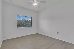 4210 Windsor Lake Cir, Sanford, FL 32773 - Photo 16