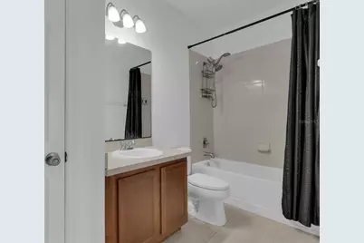 4210 Windsor Lake Circle, Sanford, FL 32773 - Photo 18