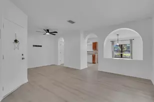 4210 Windsor Lake Cir, Sanford, FL 32773 - Photo 8