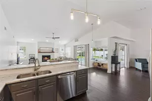 13627 Dornoch Dr, Orlando, FL 32828 - Photo 8