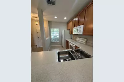 3661 Wilshire Way Road #76, Orlando, FL 32829 - Photo 4