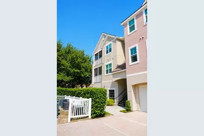 6412 Queens Borough Avenue #302, Orlando, FL 32835 - Photo 2