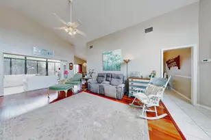 102 Country Pl, Sanford, FL 32771 - Photo 8
