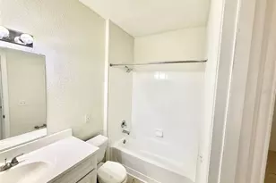 2674 Robert Trent Jones Dr, Orlando, FL 32835 - Photo 6