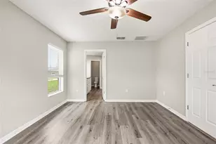 2442 Ambassador Ave, Spring Hill, FL 34609 - Photo 14
