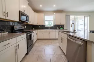 11109 Sweetgum Woods Dr, Orlando, FL 32832 - Photo 16