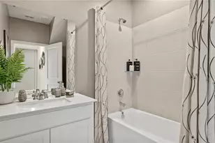2214 Jennio Dr, Haines City, FL 33844 - Photo 10