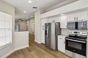 106 Lamplighter Dr, Sanford, FL 32771 - Photo 4