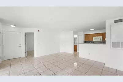 2204 Key West Court #518, Kissimmee, FL 34741 - Photo 8