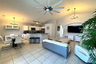 4775 Cumbrian Lakes Dr, Kissimmee, FL 34746 - Photo 4