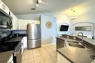 4775 Cumbrian Lakes Dr, Kissimmee, FL 34746 - Photo 6