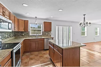 8830 Isla Bella Drive, Orlando, FL 32818 - Photo 10