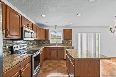 8830 Isla Bella Drive, Orlando, FL 32818 - Photo 8