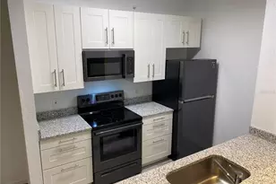 5455 Vineland Rd, Orlando, FL 32811 - Photo 2