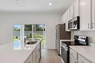 1108 Cypress Elm Dr, Deland, FL 32720 - Photo 2