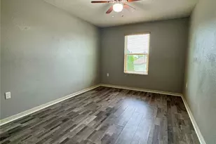 998 Hermosa Way, Kissimmee, FL 34744 - Photo 18