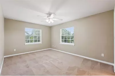 180 E Minnehaha Avenue, Clermont, FL 34711 - Photo 8