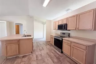 2366 Belen Dr, Deltona, FL 32738 - Photo 6