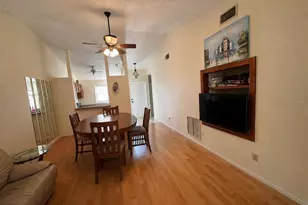 3157 Phlox Dr, Palm Harbor, FL 34684 - Photo 6